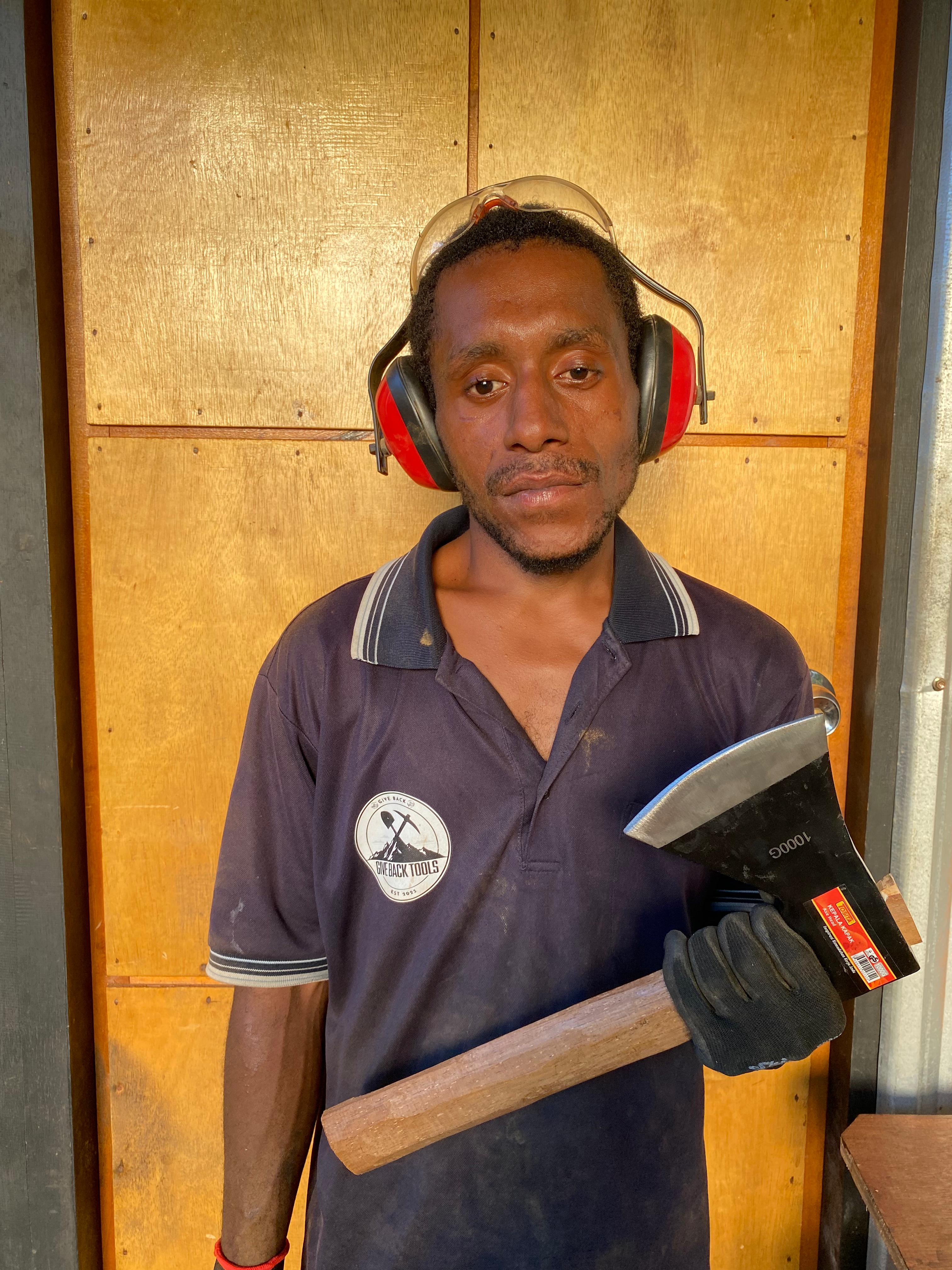 Roni Tabuni — Worker